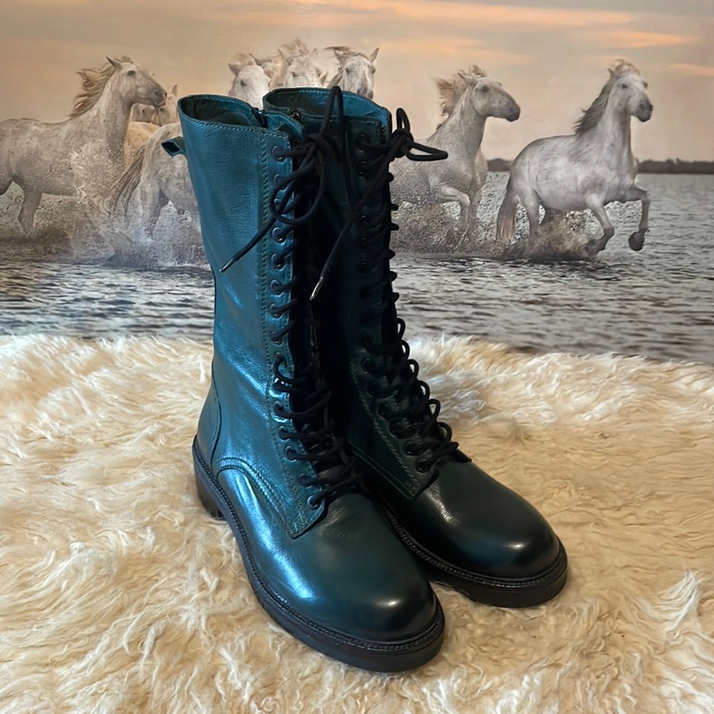 New Inuovo leather boots